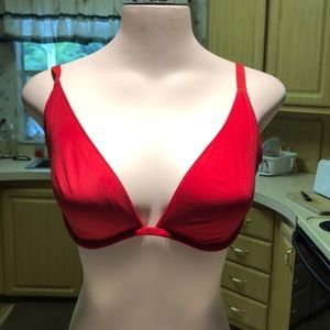 VS 34DDD Incredible/red bra/NWT